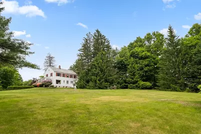 181 Highland Ave, Leominster, MA 01453 - Photo 32