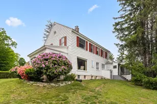 181 Highland Ave, Leominster, MA 01453 - Photo 2