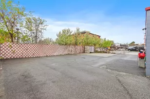 29 Linden St, Medford, MA 02155 - Photo 2
