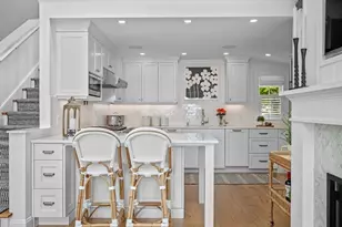 31 Franklin St, Marblehead, MA 01945 - Photo 14