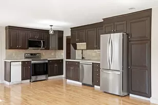 7 Beebe Ln, Wakefield, MA 01880 - Photo 12