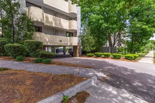 295 W Wyoming Ave, Stoneham, MA 02180 - Photo 16