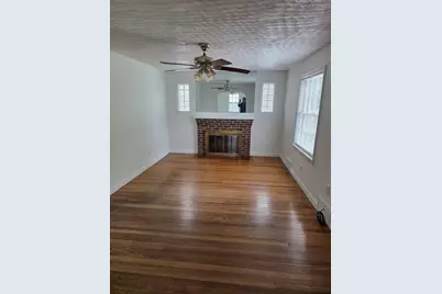 19 Calumet Ave, Worcester, MA 01606 - Photo 16