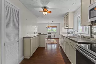 95 Natural History Dr, Worcester, MA 01605 - Photo 14
