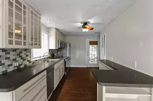 95 Natural History Dr, Worcester, MA 01605 - Photo 10