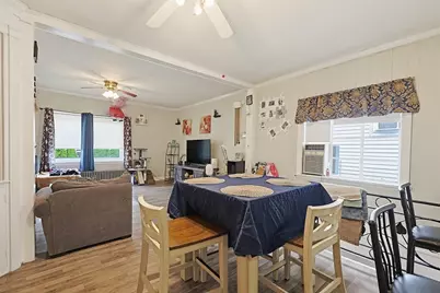 262-264 Pearl St, Malden, MA 02148 - Photo 14