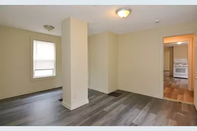 10 Essex Ct, Lynn, MA 01902 - Photo 20