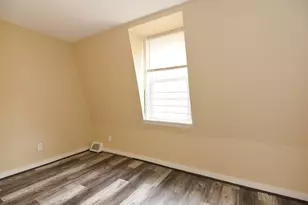 10 Essex Ct, Lynn, MA 01902 - Photo 10