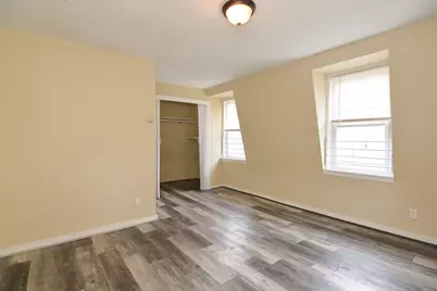 10 Essex Ct, Lynn, MA 01902 - Photo 14