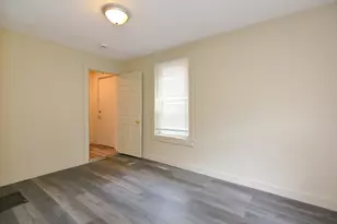 10 Essex Ct, Lynn, MA 01902 - Photo 18
