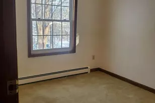 170 Woodland Cir, Tiverton, RI 02878 - Photo 4