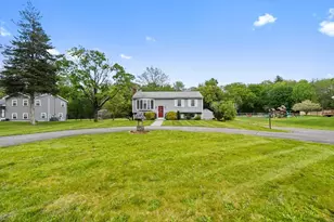 334 Forest St, Raynham, MA 02767 - Photo 6
