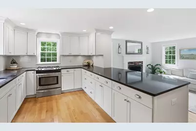6 Colonial Drive, Westford, MA 01886 - Photo 2
