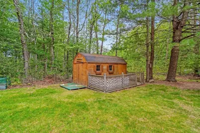 214 Pike Ave, Attleboro, MA 02703 - Photo 24