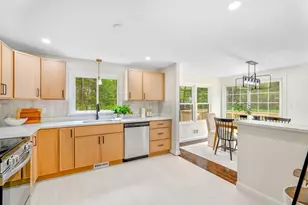 214 Pike Ave, Attleboro, MA 02703 - Photo 8
