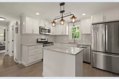 60 School St, Plainville, MA 02762 - Photo 14