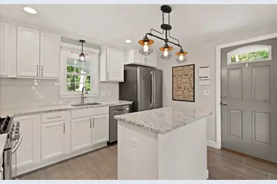 60 School St, Plainville, MA 02762 - Photo 12