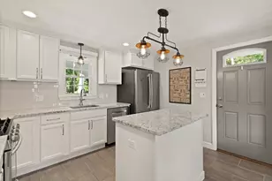 60 School St, Plainville, MA 02762 - Photo 12