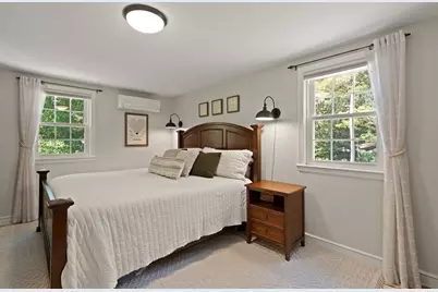 60 School St, Plainville, MA 02762 - Photo 28