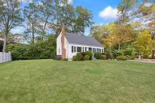 60 School St, Plainville, MA 02762 - Photo 8