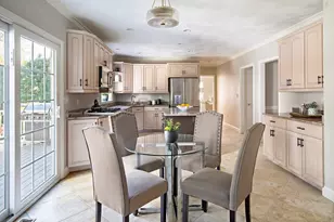 11 Rose Farm Ln, Woburn, MA 01801 - Photo 12