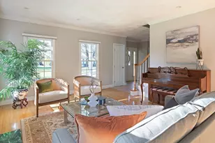 11 Rose Farm Ln, Woburn, MA 01801 - Photo 6