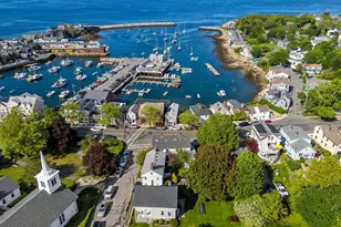 2 Mount Pleasant St, Rockport, MA 01966 - Photo 2