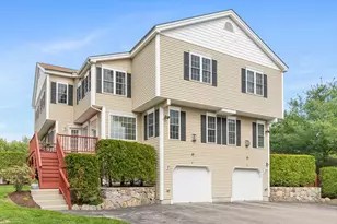 4 Paul Revere Path, Hopkinton, MA 01748 - Photo 2