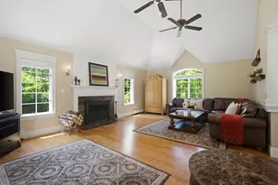 12 Birch Ln, Medfield, MA 02052 - Photo 8