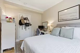 7 Stillman Pl, Boston, MA 02113 - Photo 8