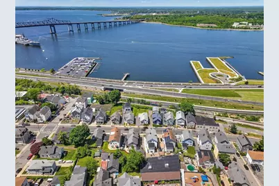 574 Durfee St, Fall River, MA 02720 - Photo 8