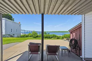 574 Durfee St, Fall River, MA 02720 - Photo 14