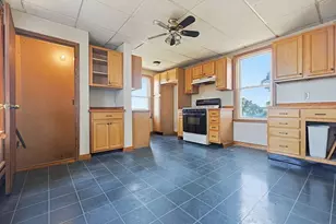 574 Durfee St, Fall River, MA 02720 - Photo 32