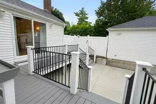 114 Curve St, Dedham, MA 02026 - Photo 24