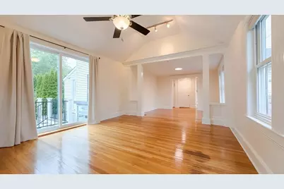 114 Curve St, Dedham, MA 02026 - Photo 6