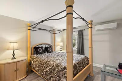 26 W Wyoming Avenue #2D, Melrose, MA 02176 - Photo 14