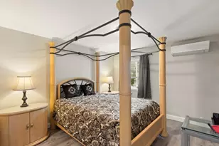 26 W Wyoming Ave, Melrose, MA 02176 - Photo 14