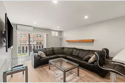 26 W Wyoming Avenue #2D, Melrose, MA 02176 - Photo 12