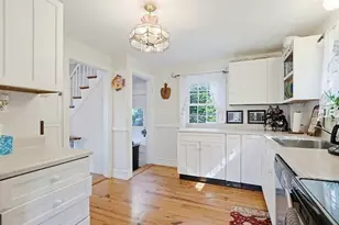 166 Suomi Rd, Quincy, MA 02169 - Photo 14