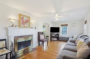 166 Suomi Rd, Quincy, MA 02169 - Photo 6