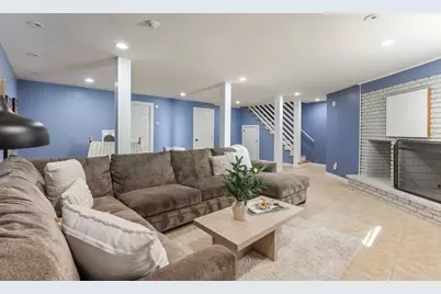 4 Lawrence St, Winchester, MA 01890 - Photo 26