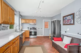 374 Massachusetts Ave, Arlington, MA 02474 - Photo 10