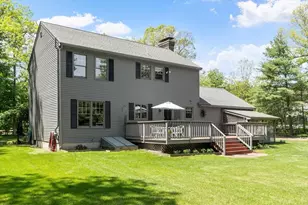 97 Sterling St, Lancaster, MA 01523 - Photo 32