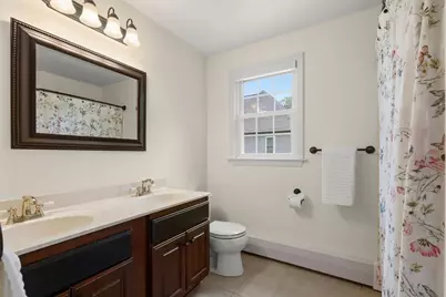 2 Thomas Circle, North Attleboro, MA 02760 - Photo 16