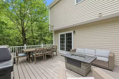 2 Thomas Circle, North Attleboro, MA 02760 - Photo 24