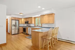 8 Johnson Dr, Lakeville, MA 02347 - Photo 10