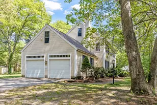 8 Johnson Dr, Lakeville, MA 02347 - Photo 1
