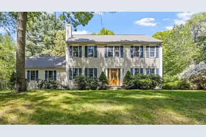 8 Johnson Dr, Lakeville, MA 02347 - Photo 2