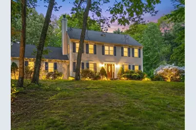 8 Johnson Dr, Lakeville, MA 02347 - Photo 1