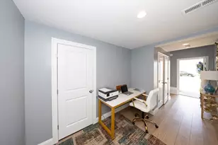 27 Pouts Ln, Uxbridge, MA 01569 - Photo 2